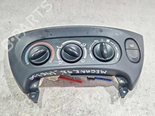Airco bedieningspaneel RENAULT MEGANE I Classic (LA0/1_) 1.9 D (LA0A, LA0U, LA0R) (64 hp) 30777236