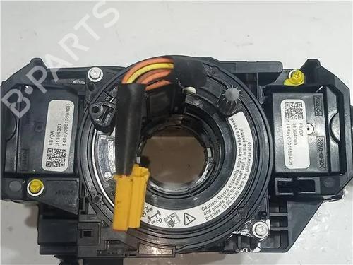 Switch VOLVO V40 Hatchback (525) D2 | BP23914806I30