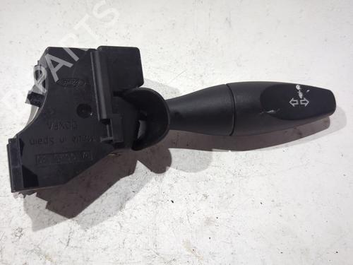 Used Steering column stalk FORD FIESTA V (JH_, JD_) 1.4 TDCi (68 hp) 25718289