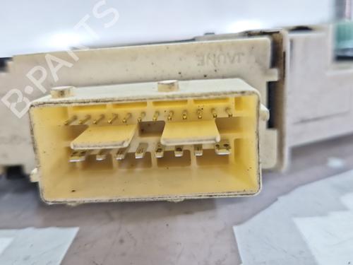 Moteur de lève-vitre avant gauche CITROËN C5 II (RC_) 1.6 HDi (RC8HZB) | BP30962324E21