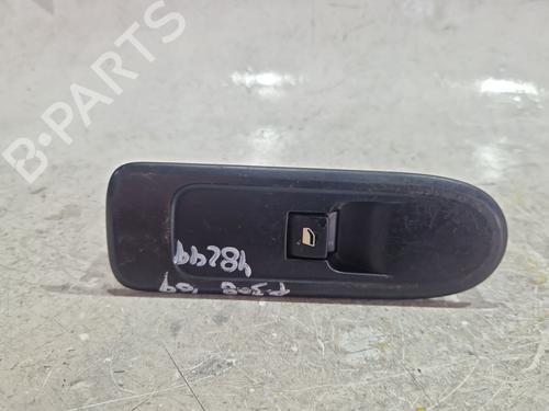 Used Right front window switch Right front window switch PEUGEOT 308 I (4A_, 4C_) 1.6 HDi (90 hp) 34114212 34114212