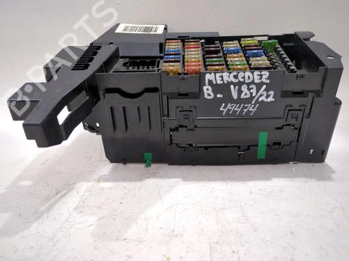 Fuse box MERCEDES-BENZ C-CLASS (W204) C 200 CDI (204.001) | BP27319639E1 