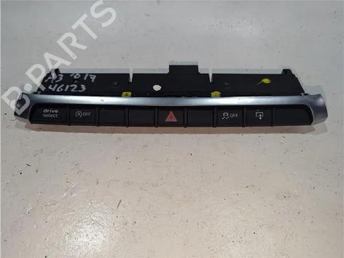 Used Warning switch AUDI A3 Sportback (8VA, 8VF) 1.6 TDI quattro (110 hp) 23924560