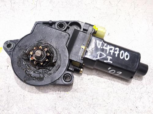 Left front window motor HYUNDAI ELANTRA III (XD) 2.0 CRDi | BP29698299E21 