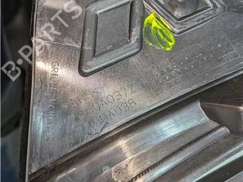 Grille MITSUBISHI OUTLANDER II (CW_W) 2.0 DI-D (CW8W) | BP23924015C40 