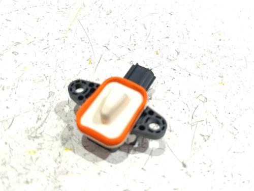 Elektronisk sensor FORD KUGA II (DM2) 2.0 TDCi 4x4 | BP38703056M84 - Image 2