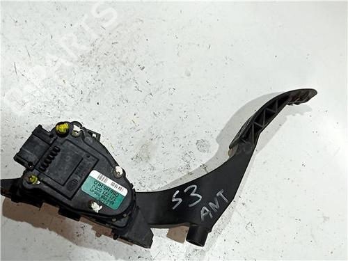 Used Pedal VW GOLF IV (1J1) 1.4 16V (75 hp) 23907872
