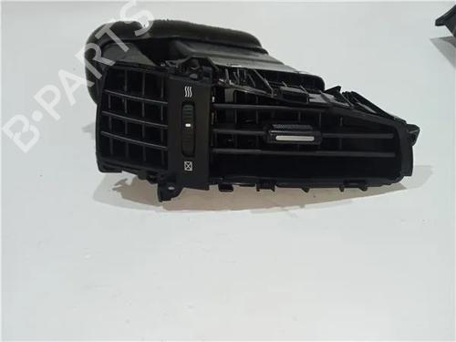 Used Air vent KIA CEED Sportswagon (CD) 1.4 T-GDI (140 hp) 25617003