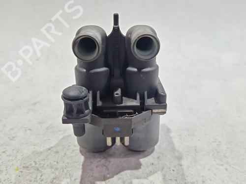 Used Electronic sensor MERCEDES-BENZ E-CLASS (W124) E 300 D (124.131) (136 hp) 29449752