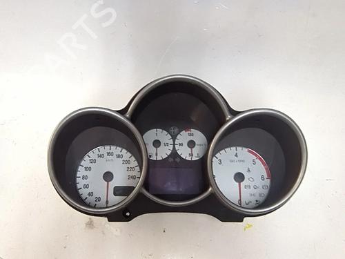 Cockpit ALFA ROMEO 147 (937_) 1.9 JTD (937.AXD1A, 937.BXD1A, 937.AXV1A, 937.BXB1A,... (115 hp) 25017448
