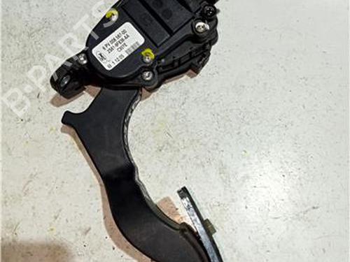 Used Pedal FORD FIESTA IV (JA_, JB_) 1.0 i (65 hp) 23929979