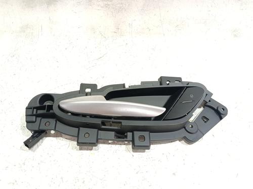 front-left-interior-door-handle-alfa-romeo-stelvio-949_-2016-38703070 main image