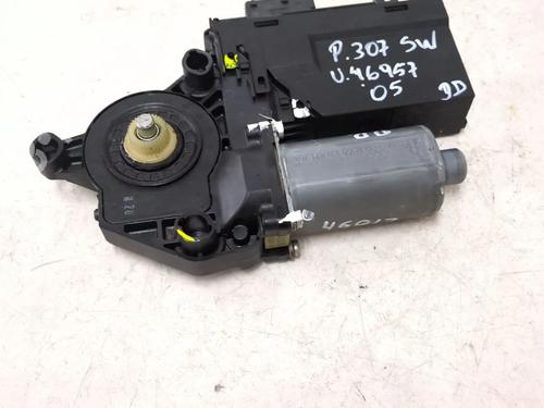 Right front window motor PEUGEOT 307 SW (3H) 1.6 HDI 110 | BP26210956E20