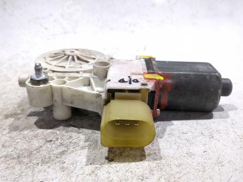 Right front window motor BMW 1 (E87) 118 d | BP31183159E20 