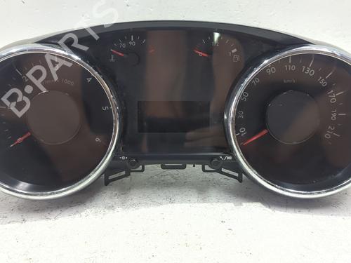 Used Instrument cluster Instrument cluster 39049573 39049573