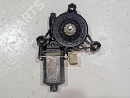 Used Left front window motor AUDI A3 Sportback (8VA, 8VF) 1.6 TDI quattro (110 hp) 23924571