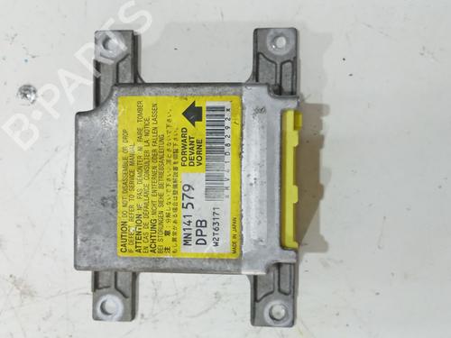 Airbag styreenhed MITSUBISHI PAJERO IV (V8_W, V9_W) 3.2 DI-D (V88W, V98W) (160 hp) 26682434