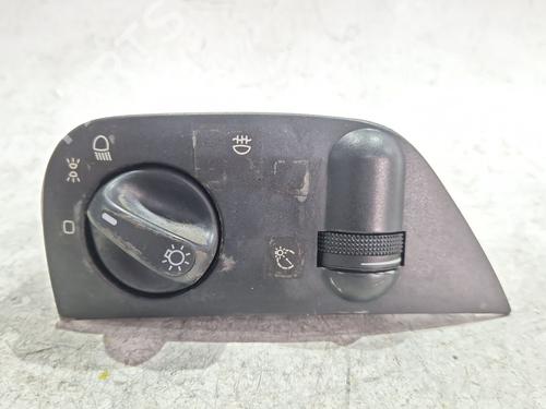 Used Headlight switch Headlight switch VW POLO III (6N1) 50 1.0 (50 hp) 33319167 33319167