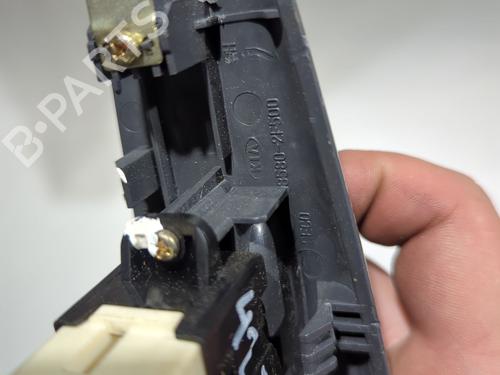 Right rear window switch KIA CERATO I Saloon (LD) 2.0 CRDi | BP24978592I28 