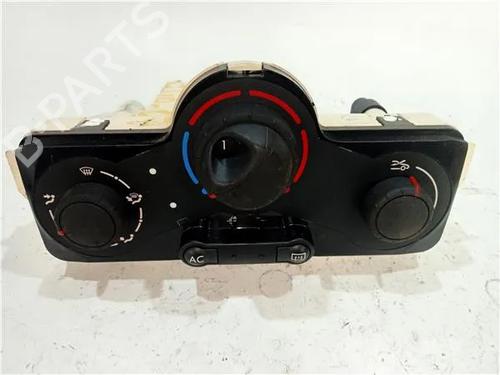 Used Climate control RENAULT CLIO III Grandtour (KR0/1_) 1.2 16V (103 hp) 23931561