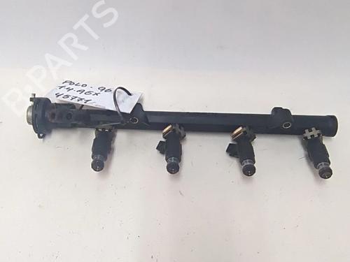 Used Injection rail VW POLO (6N2) 1.4 (60 hp) 24874894