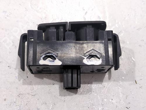 Warning switch RENAULT MEGANE IV Saloon 1.5 dCi 110 | BP33605701I22 - Image 2