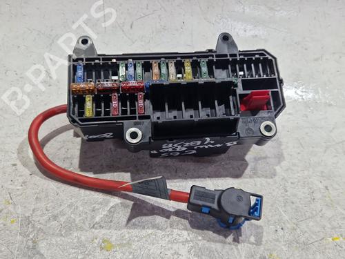 Used Fuse box Fuse box FORD FOCUS III 1.6 TDCi (115 hp) 33933045 33933045