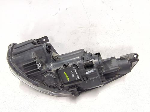 Right headlight HYUNDAI ix35 (LM, EL, ELH) 1.7 CRDi | BP31183184C29 
