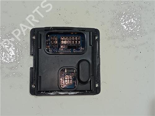 Module xenonverlichting VW PASSAT B6 (3C2) 2.0 TDI (140 hp) 23921938