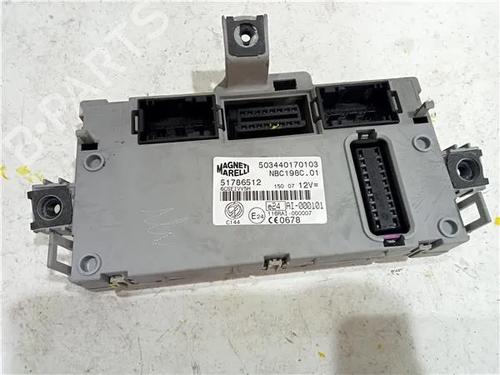 Used Fuse box FIAT BRAVO II (198_) 1.9 D Multijet (198AXB1A) (120 hp) 23930683
