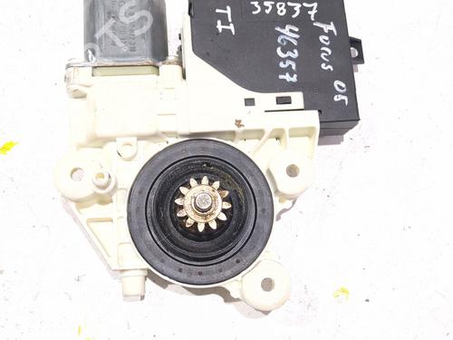 Used Left rear window motor FORD FOCUS II (DA_, HCP, DP) 2.0 TDCi (136 hp) 23902132