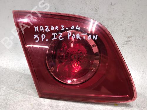 Piloto izquierdo del maletero MAZDA 3 Saloon (BK) 2.0 MZR-CD (BK12) (143 hp) 29221594