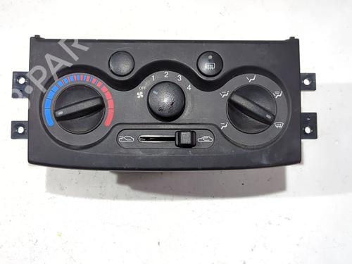 Used Climate control CHEVROLET AVEO / KALOS Hatchback (T200) 1.2 (72 hp) 23928494