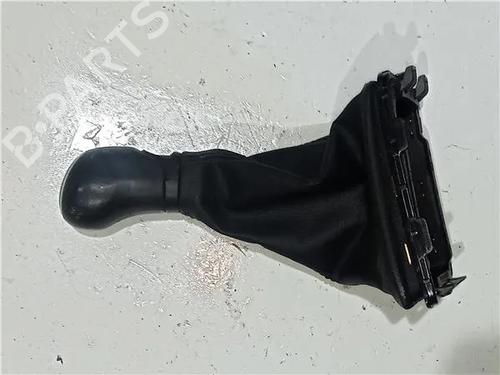 Used Shift knob SKODA FABIA III (NJ3) 1.0 (75 hp) 23924245