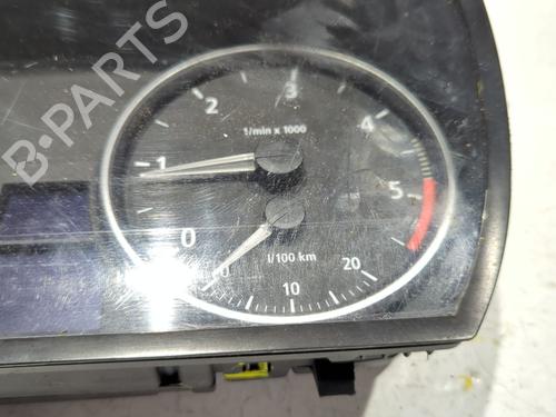 Instrument cluster BMW 3 (E90) 320 d | BP23926806C47 