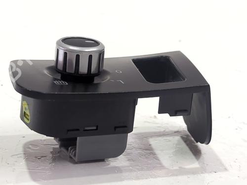 Mirror switch SEAT LEON (1P1) 2.0 TDI | BP38796189I25 - Image 4
