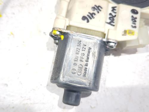 Right rear window motor MERCEDES-BENZ C-CLASS (W204) C 200 CDI (204.001) | BP23902280E22
