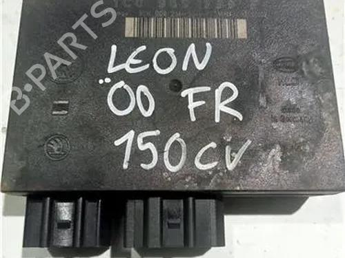 Commande Confort SEAT LEON (1M1) 1.9 TDI (110 hp) 23924278