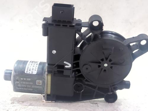 Used Right rear window motor Right rear window motor 38703144 38703144