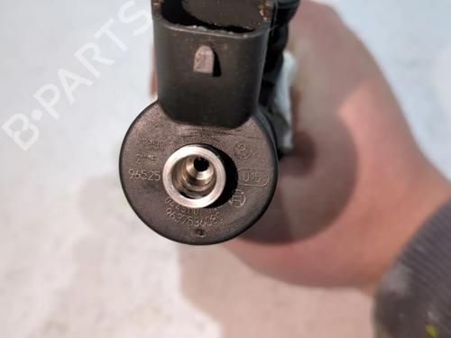 Used Injector PEUGEOT 406 (8B) 2.0 HDI 110 (109 hp) 23902623