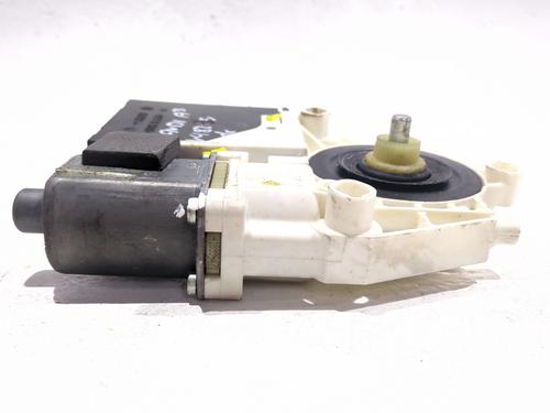 Right front window motor AUDI A3 (8P1) 2.0 TDI 16V | BP31370290E20