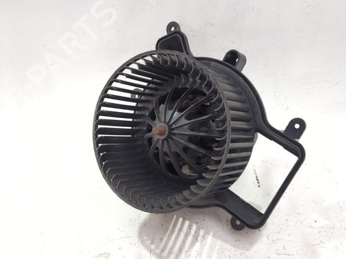 Varmeblæser Varmeblæser PEUGEOT 3008 I MPV (0U_) 2.0 HDi 150 / BlueHDi 150 (150 hp) 37089359 37089359