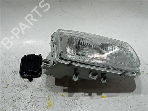 Used Right headlight VW POLO III (6N1) 50 1.0 (50 hp) 23916576