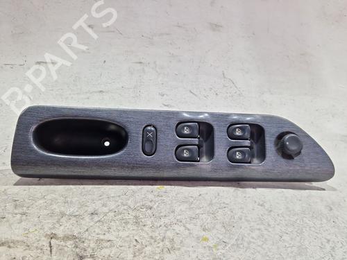 Used Left front window switch RENAULT LAGUNA I (B56_, 556_) 1.6 16V (B568, B561) (107 hp) 29876516