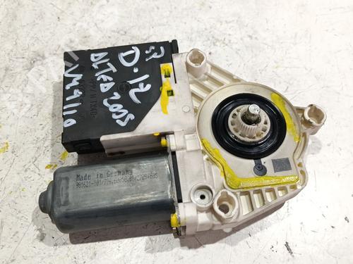 Vindusheismotor venstre foran Vindusheismotor venstre foran 37714057 37714057
