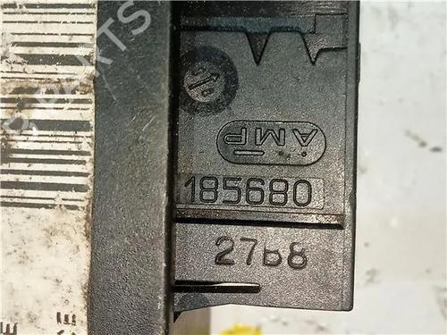 Elektronisk modul PEUGEOT 306 Hatchback (7A, 7C, N3, N5) 1.8 16V | BP23908657M83