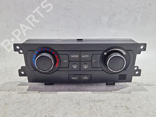 Used Climate control CHEVROLET CAPTIVA (C100, C140) 2.0 D 4WD (150 hp) 32722405