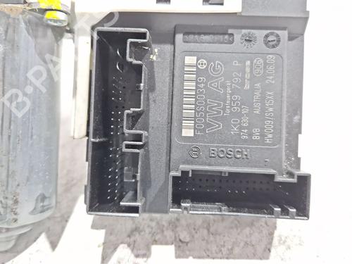 Right front window motor SEAT LEON (1P1) 1.9 TDI | BP30962296E20