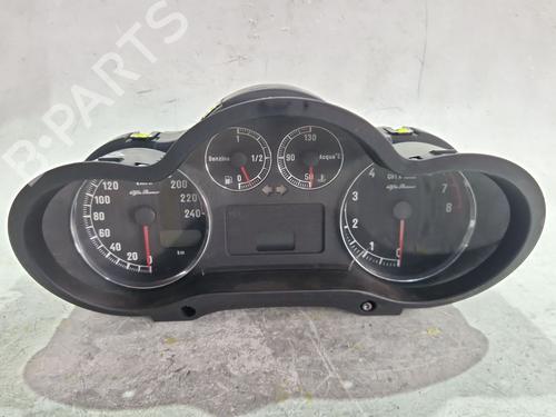 Used Instrument cluster Instrument cluster ALFA ROMEO 147 (937_) 1.6 16V T.SPARK ECO (937.AXA1A, 937.BXA1A) (105 hp) 33932981 33932981