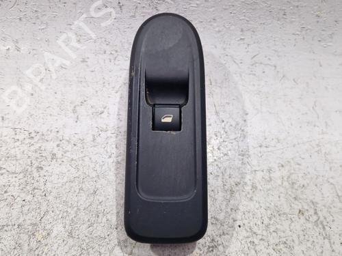 Interrupteur de vitre avant droite CITROËN C5 III (RD_) 2.0 HDi 150 / BlueHDi 150 (RDRHEA, RDRHE8, RDAHRM,... (150 hp) 30773073